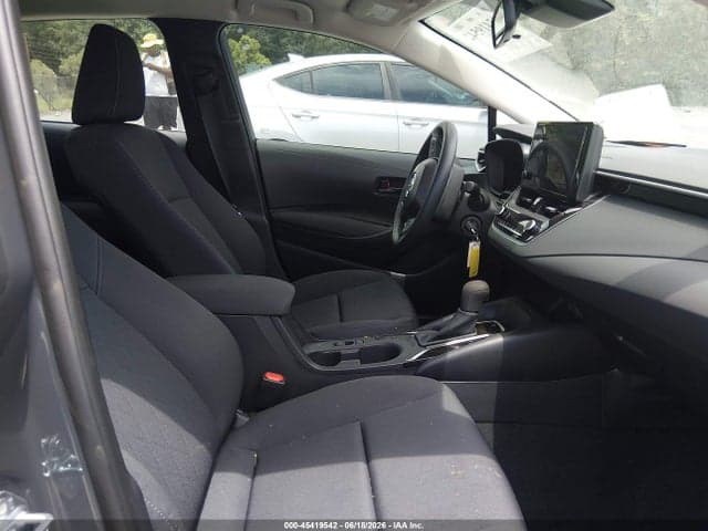 2026 TOYOTA COROLLA LE 5