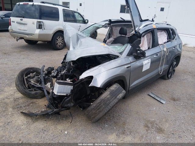 2024 VOLKSWAGEN TAOS 1.5T SE 2