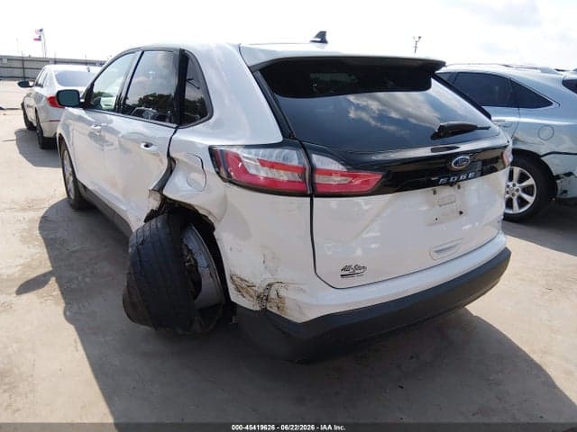 2022 FORD EDGE SE 3
