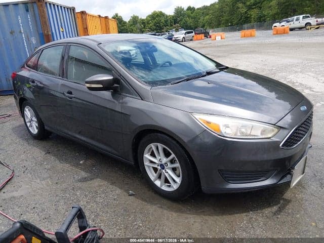 2017 FORD FOCUS SE 1