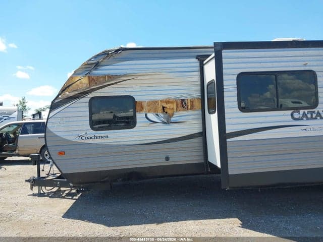 2018 COACHMEN CATALINA 6