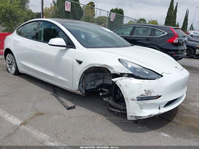 2021 TESLA MODEL 3