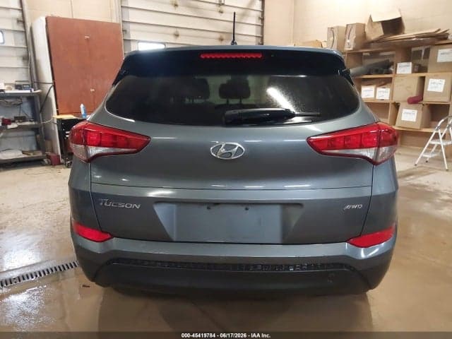 2018 HYUNDAI TUCSON SE 21
