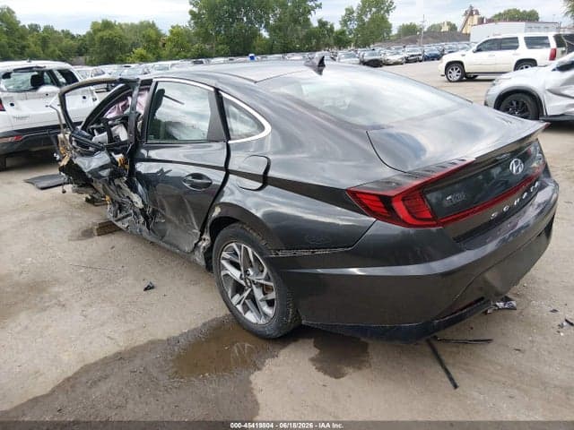 2021 HYUNDAI SONATA SEL 3