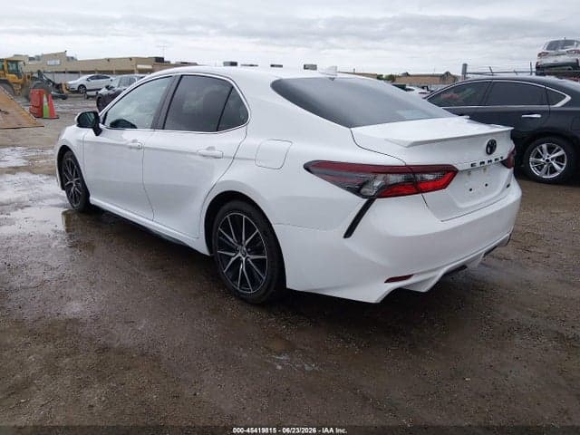 2023 TOYOTA CAMRY SE 3