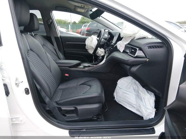 2023 TOYOTA CAMRY SE 5