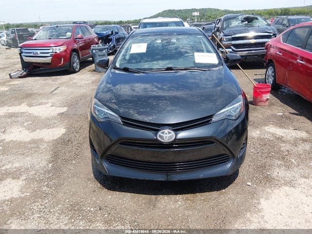 2018 TOYOTA COROLLA LE 12