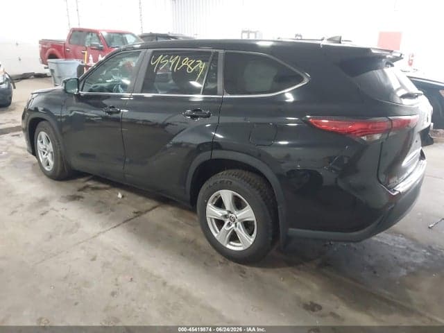 2023 TOYOTA HIGHLANDER LE 3