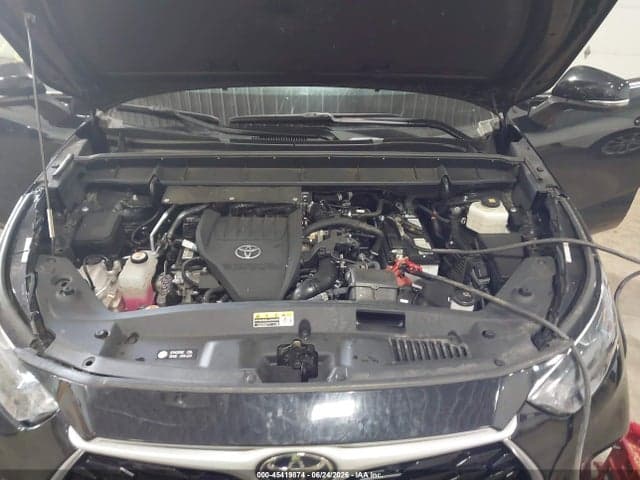 2023 TOYOTA HIGHLANDER LE 10
