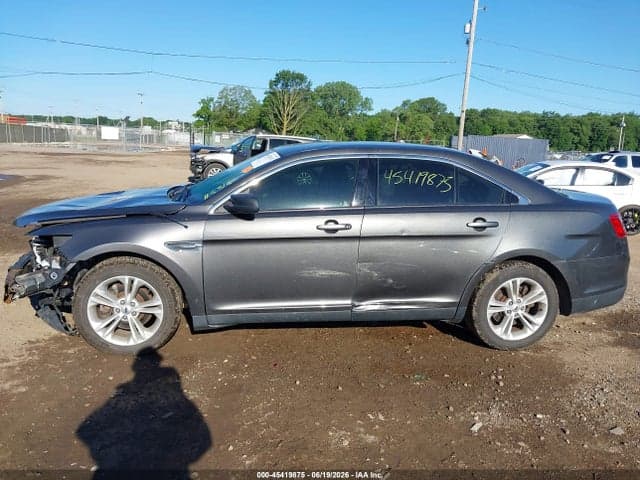 2018 FORD TAURUS SE 14