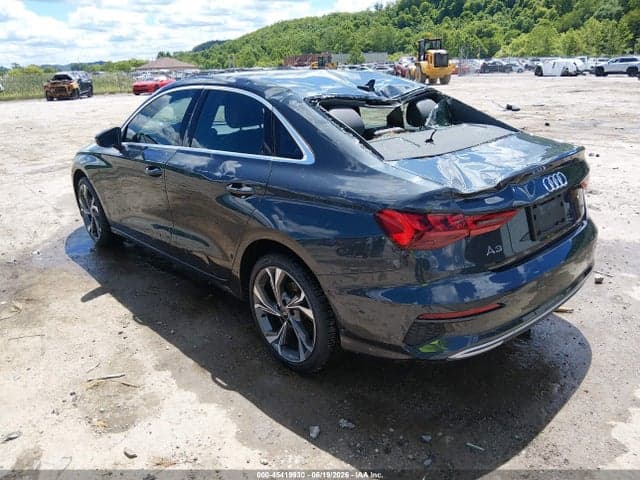 2022 AUDI A3 PREMIUM 40 TFSI QUATTRO S TRONIC 3