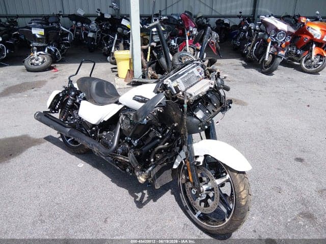 2025 HARLEY-DAVIDSON FLTRX - 1