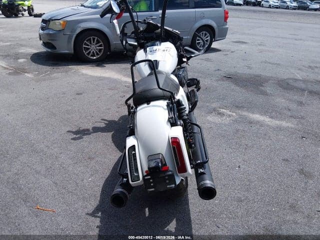 2025 HARLEY-DAVIDSON FLTRX 6