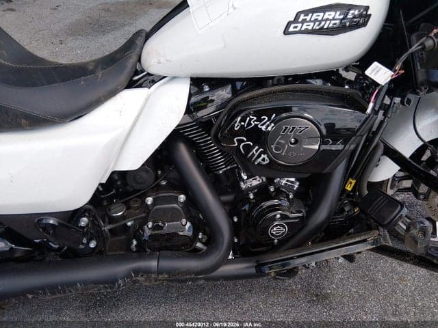 2025 HARLEY-DAVIDSON FLTRX 8