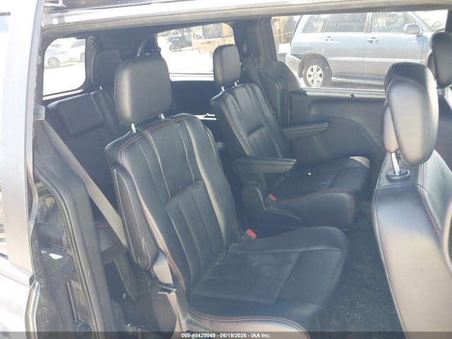 2019 DODGE GRAND CARAVAN GT 8