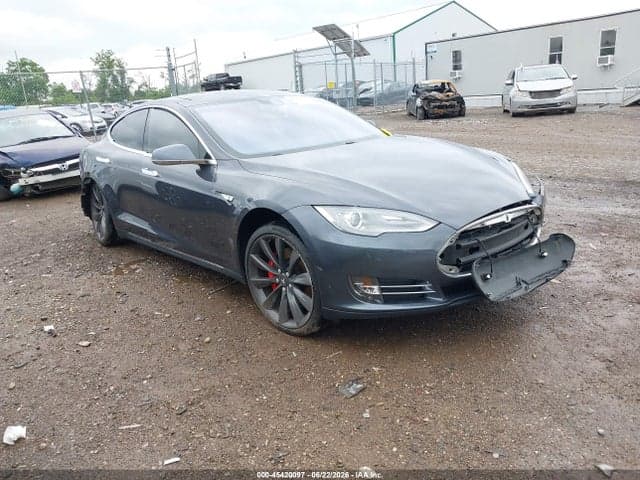 2015 TESLA MODEL S