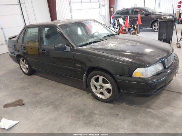1998 VOLVO S70 T5 1