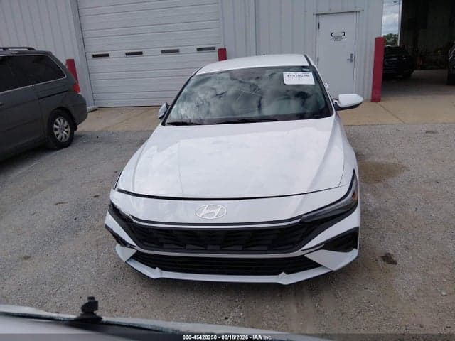 2024 HYUNDAI ELANTRA SEL 12