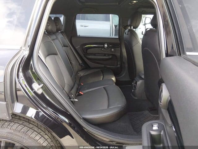 2017 MINI CLUBMAN COOPER 8