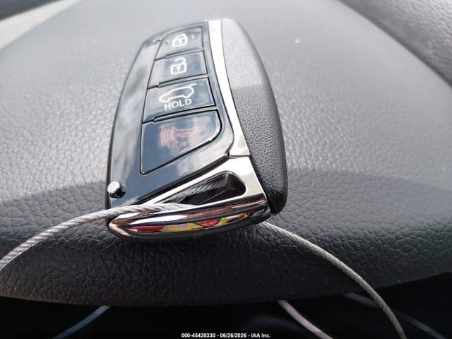 2017 HYUNDAI SANTA FE 11