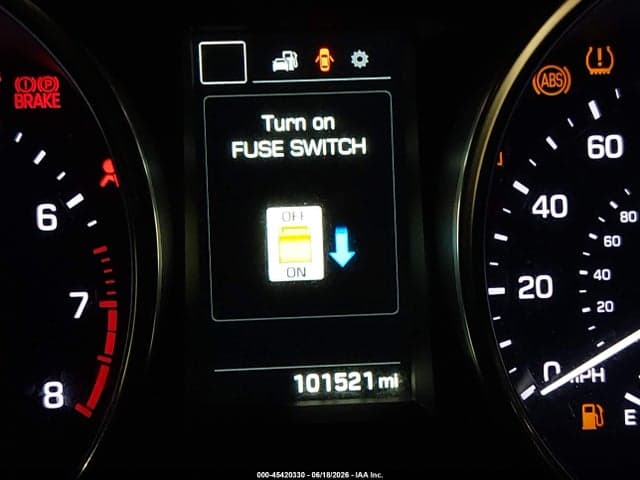 2017 HYUNDAI SANTA FE 16
