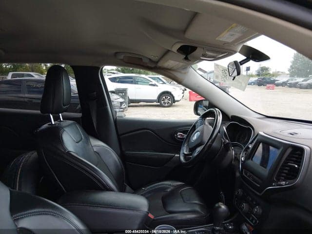 2019 JEEP CHEROKEE LATITUDE PLUS 4X4 5