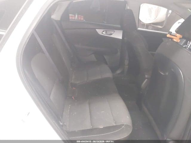 2024 KIA FORTE LX 7
