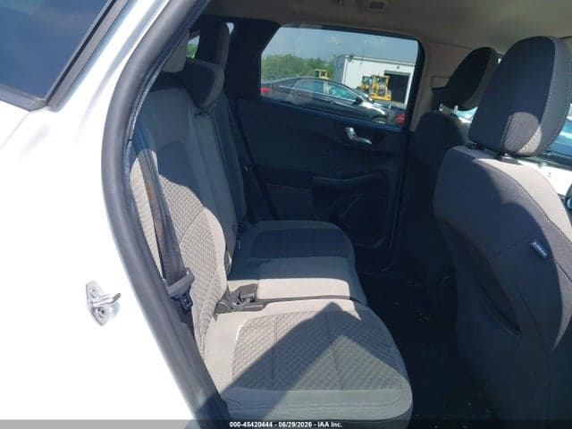 2020 FORD ESCAPE SE 8