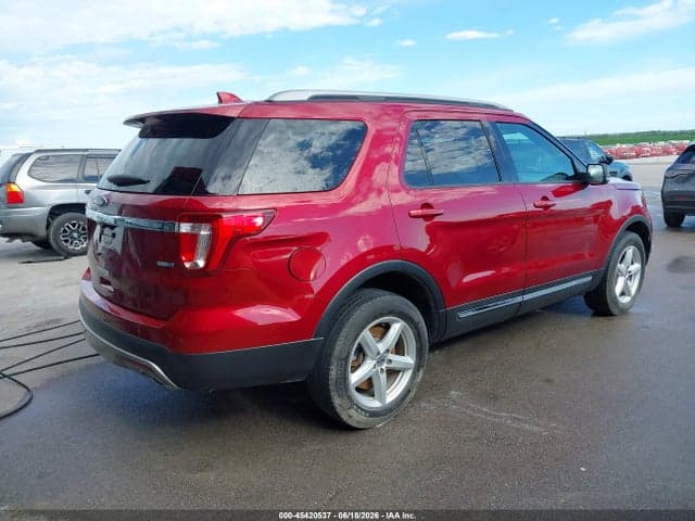 2017 FORD EXPLORER XLT 4