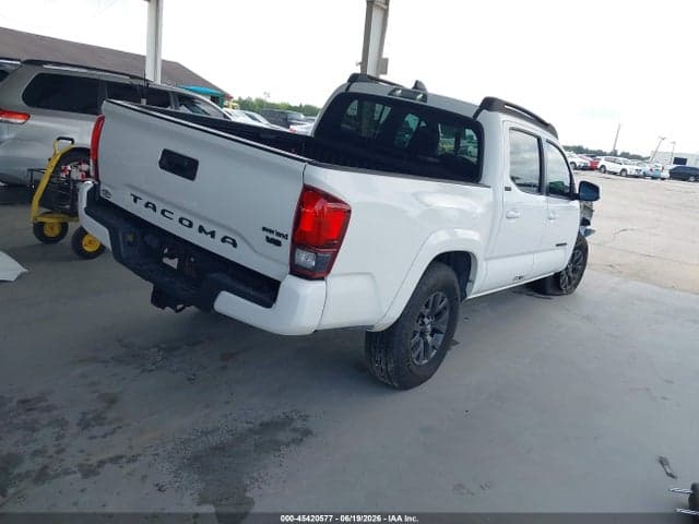 2020 TOYOTA TACOMA SR5 V6 4