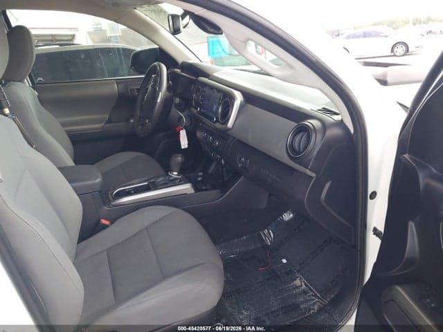 2020 TOYOTA TACOMA SR5 V6 5