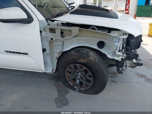 2020 TOYOTA TACOMA SR5 V6 6
