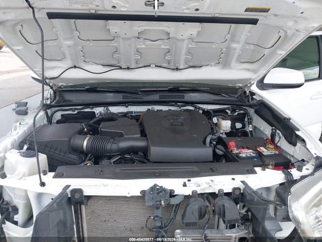 2020 TOYOTA TACOMA SR5 V6 10