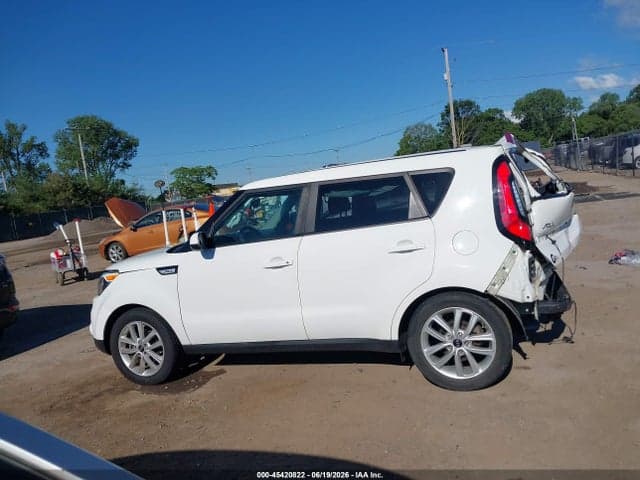 2019 KIA SOUL + 14
