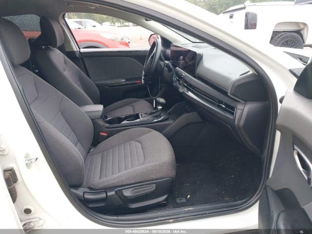 2025 KIA K4 EX 5