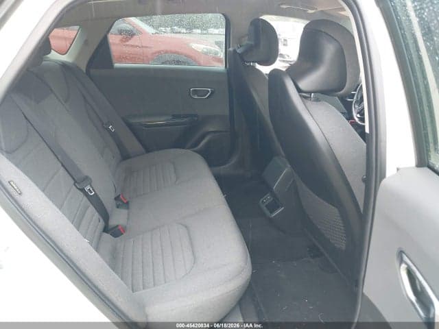 2025 KIA K4 EX 8