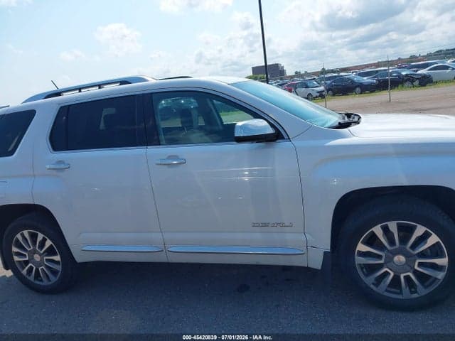 2017 GMC TERRAIN DENALI 13
