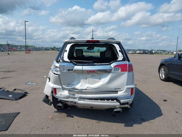 2017 GMC TERRAIN DENALI 16