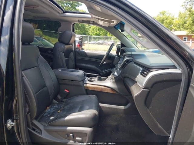 2017 CHEVROLET TAHOE LT 5
