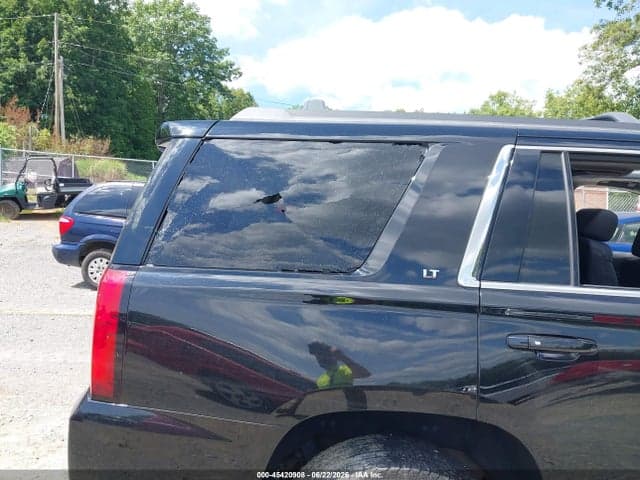 2017 CHEVROLET TAHOE LT 6