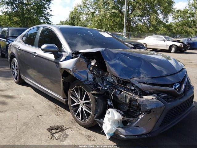 2022 TOYOTA CAMRY SE AWD - 1