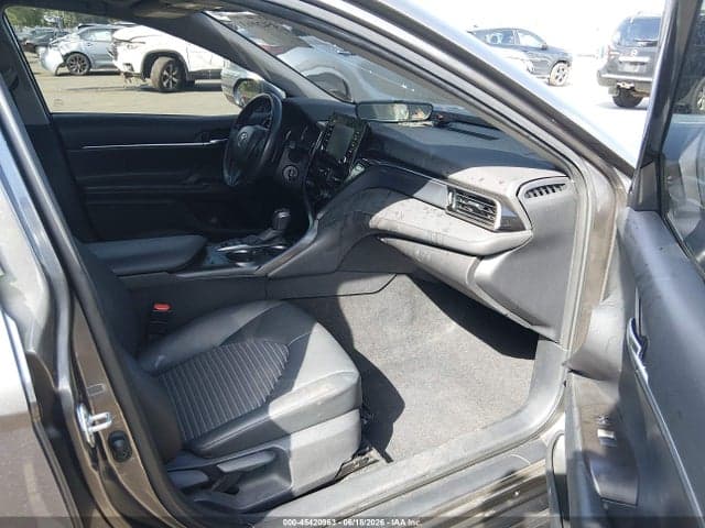 2022 TOYOTA CAMRY SE AWD 5