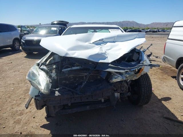 2017 TOYOTA CAMRY SE 6