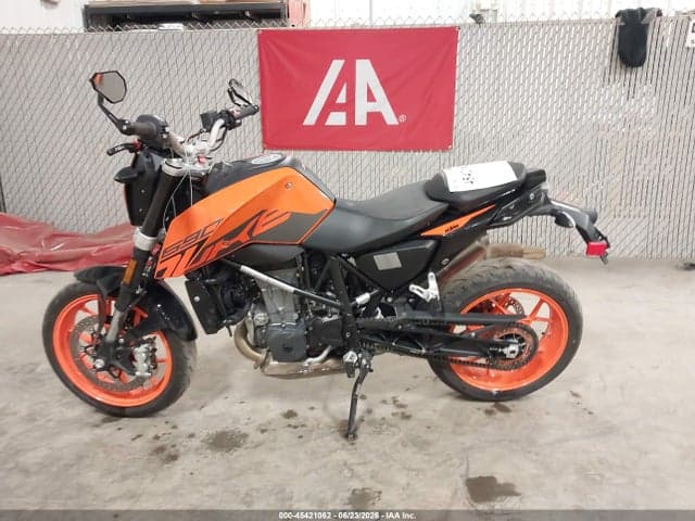 2018 KTM 690 DUKE 13