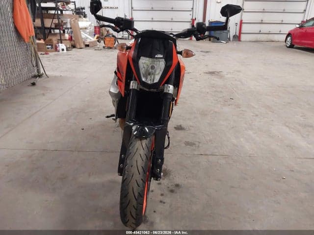2018 KTM 690 DUKE 5