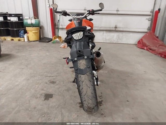 2018 KTM 690 DUKE 6