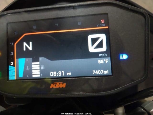 2018 KTM 690 DUKE 7