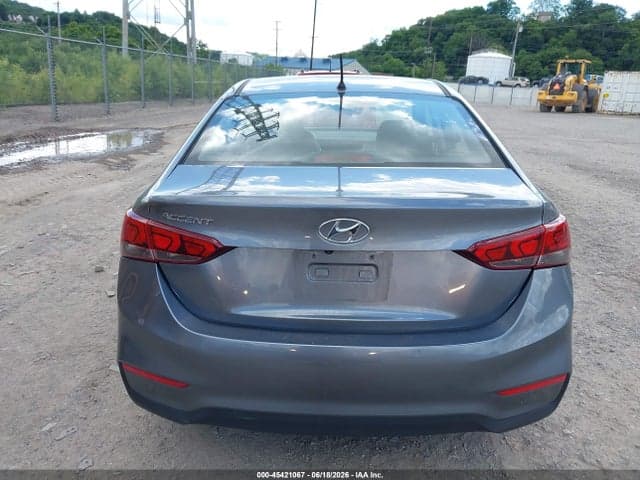 2018 HYUNDAI ACCENT SE 12