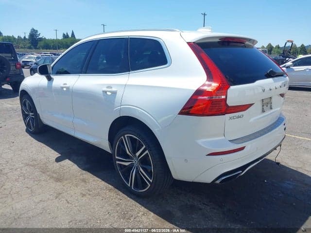 2019 VOLVO XC60 T6 3