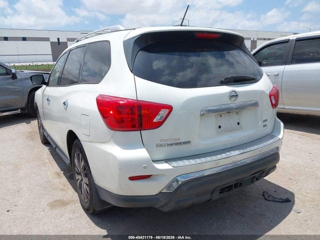 2017 NISSAN PATHFINDER SL 3